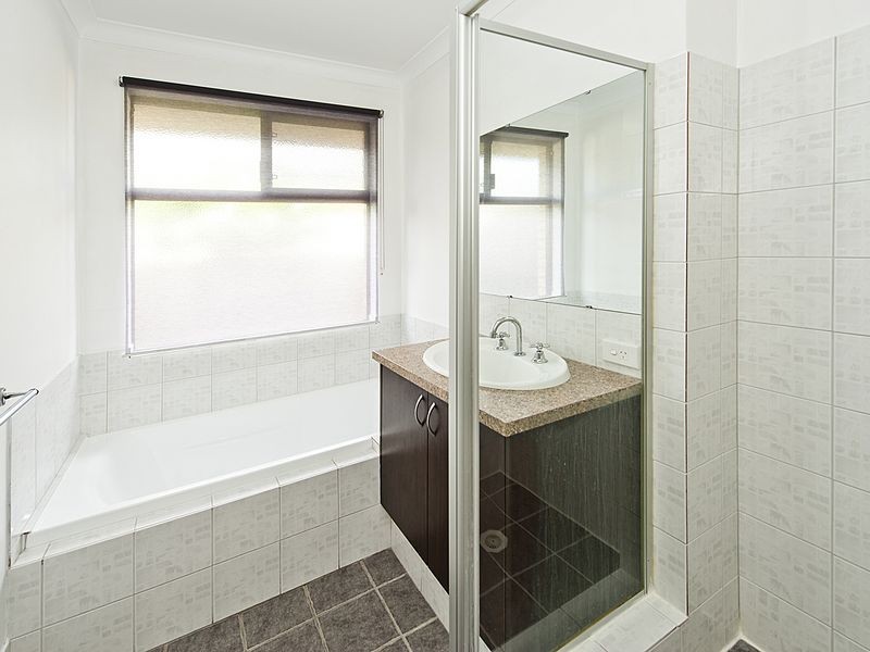 4 Greenbrook Way, Bertram WA 6167