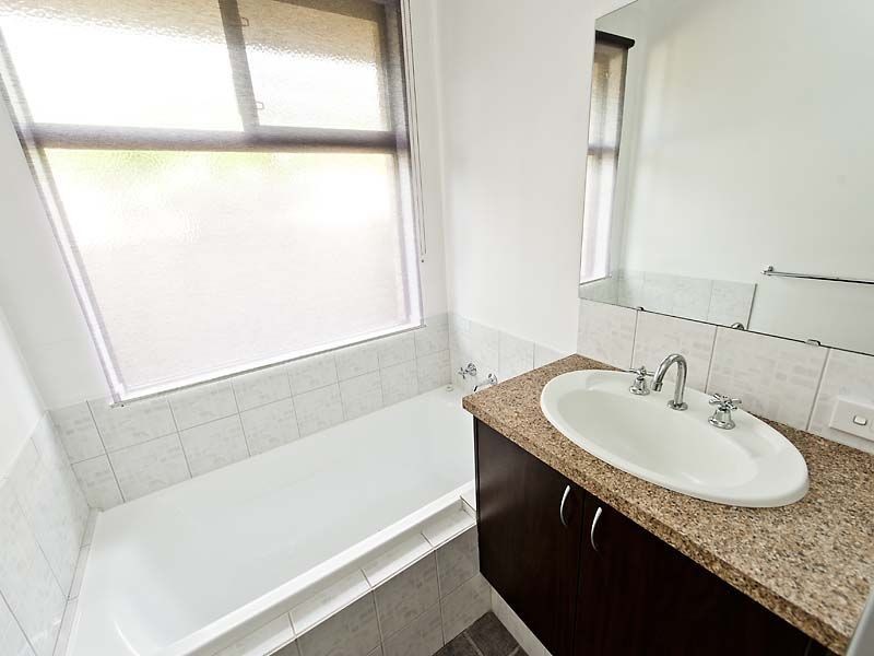 4 Greenbrook Way, Bertram WA 6167