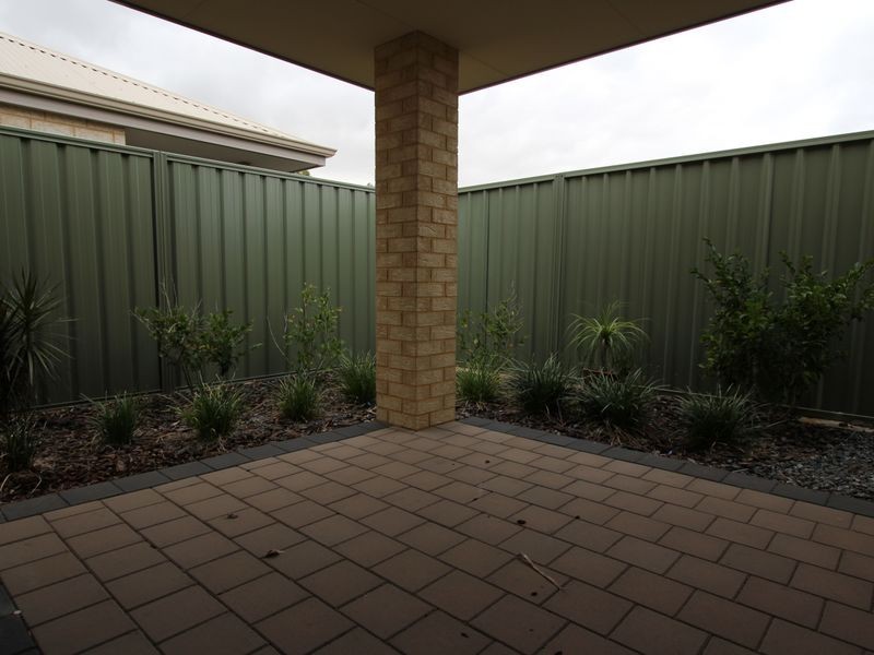 15 Meridian Way, Kwinana Town Centre WA 6167