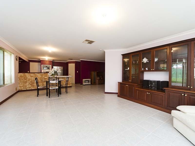 39 Taylor Close, Leda WA 6170