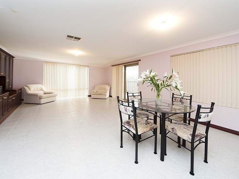 39 Taylor Close, Leda WA 6170