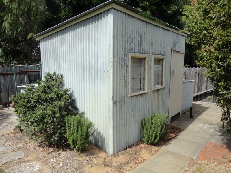 38 Edmund Way, Calista WA 6167