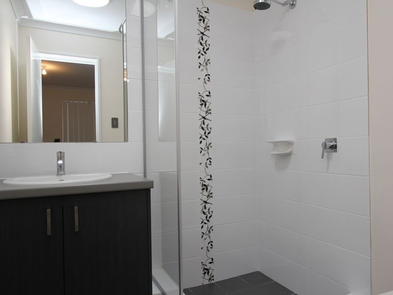 15 Keld Lane, Wellard WA 6170