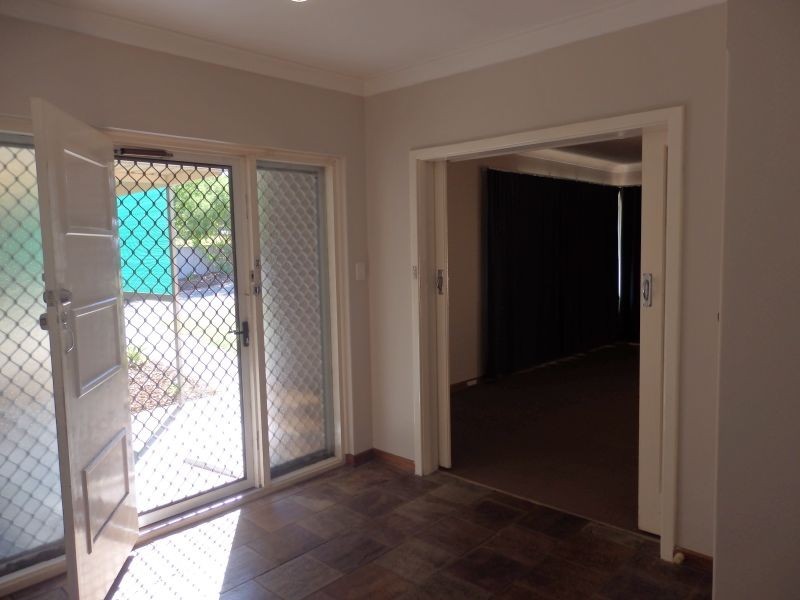 38 Nathaniel Way, Orelia WA 6167