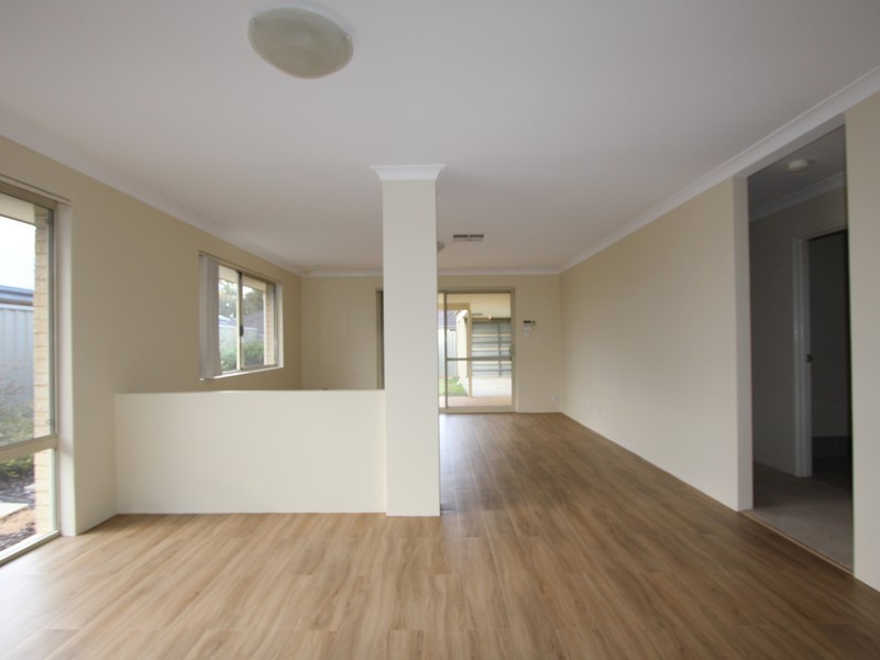 6 Charvil Mews, Wellard WA 6170