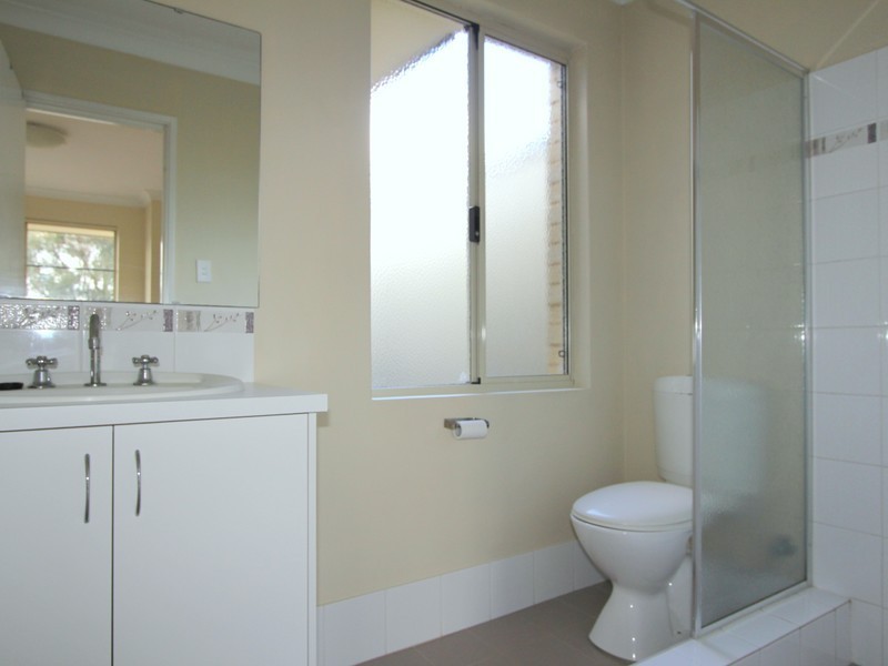 6 Charvil Mews, Wellard WA 6170