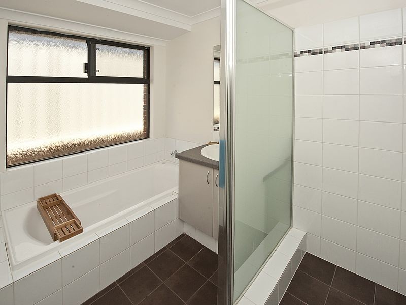 216 Runnymede Gate, Leda WA 6170