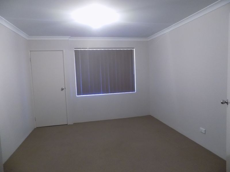 8 Camborne Approach, Bertram WA 6167