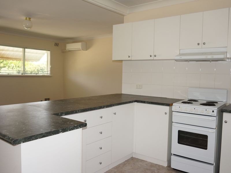15/30 Kenton Way, Calista WA 6167