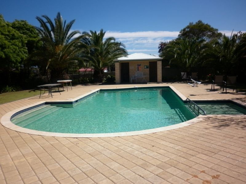 15/30 Kenton Way, Calista WA 6167
