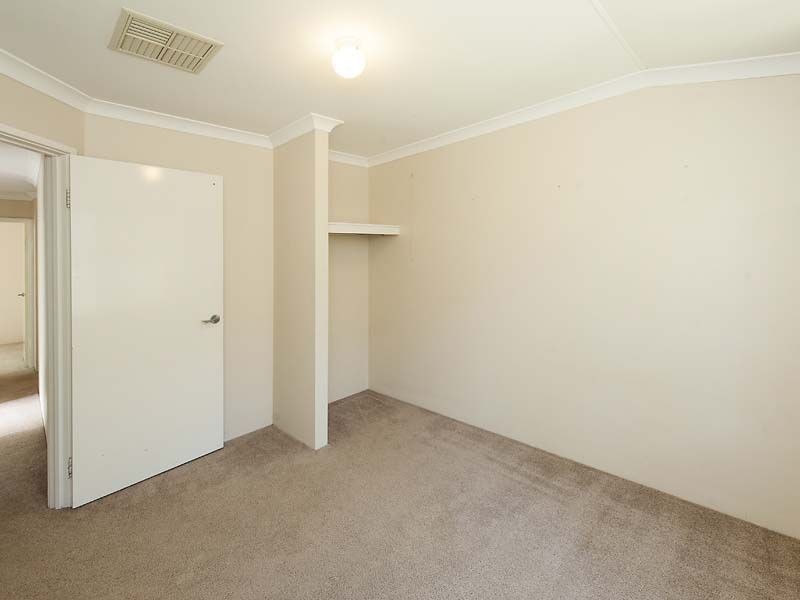 82 Warner Road, Parmelia WA 6167