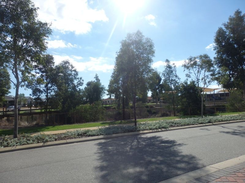 7 Greenstead Way, Wellard WA 6170