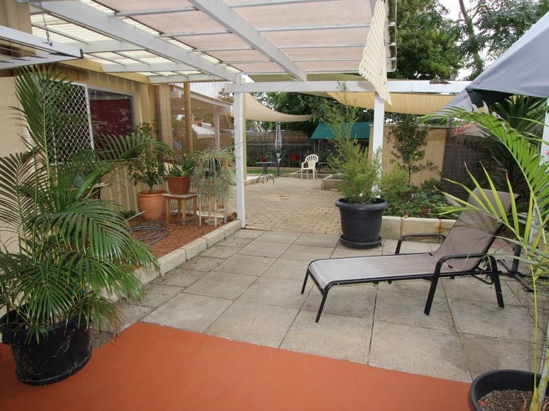 57 Sicklemore Road, Parmelia WA 6167