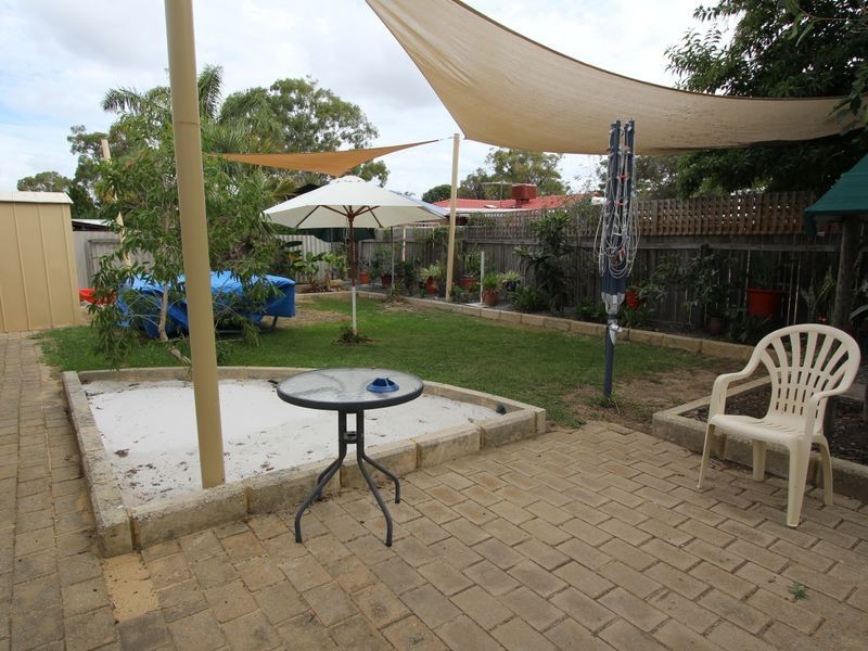 57 Sicklemore Road, Parmelia WA 6167