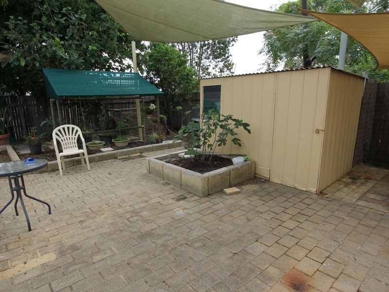 57 Sicklemore Road, Parmelia WA 6167