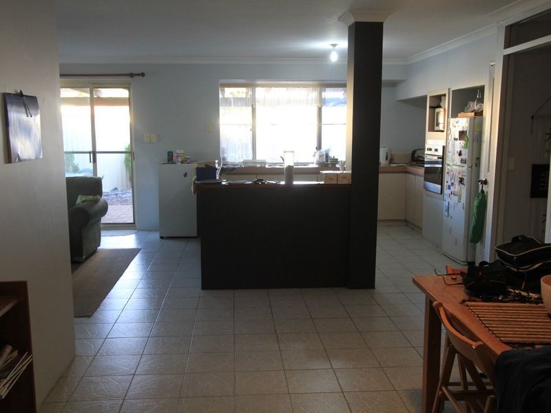 13 Silver Grove, Warnbro WA 6169