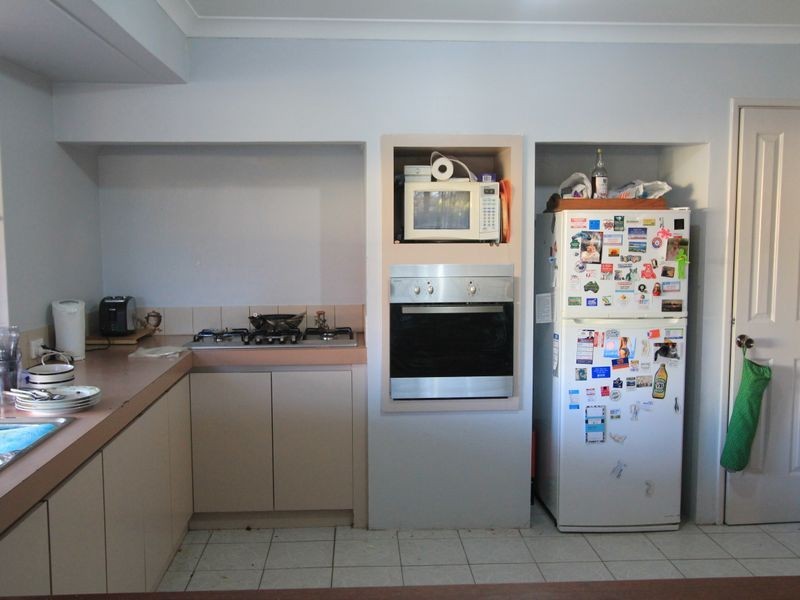 13 Silver Grove, Warnbro WA 6169