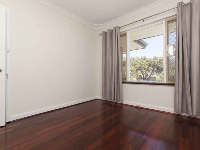 57 Christmas Avenue, Orelia WA 6167