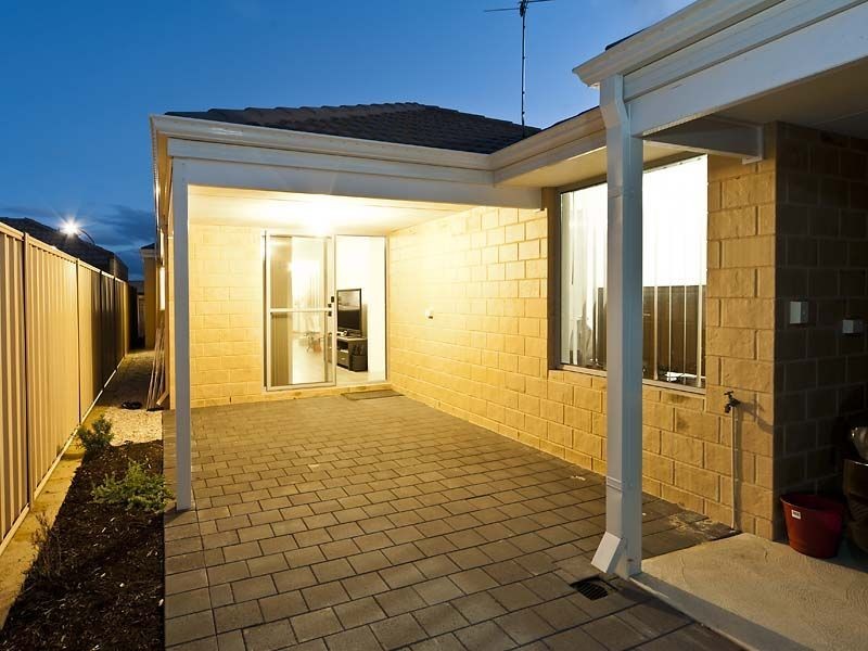 14 Darton Loop, Bertram WA 6167