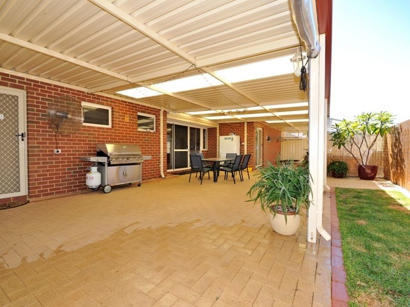 1 Gorman Place, Calista WA 6167