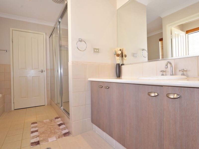 1 Gorman Place, Calista WA 6167