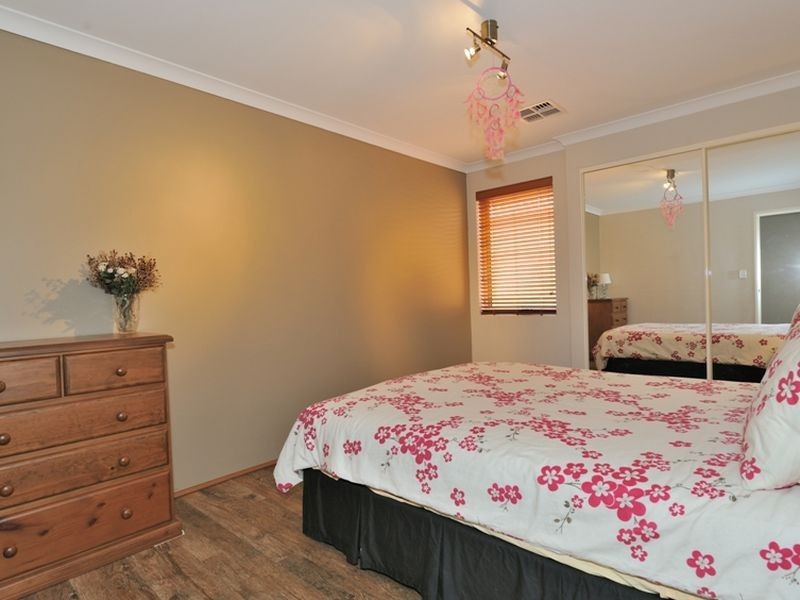 1 Gorman Place, Calista WA 6167