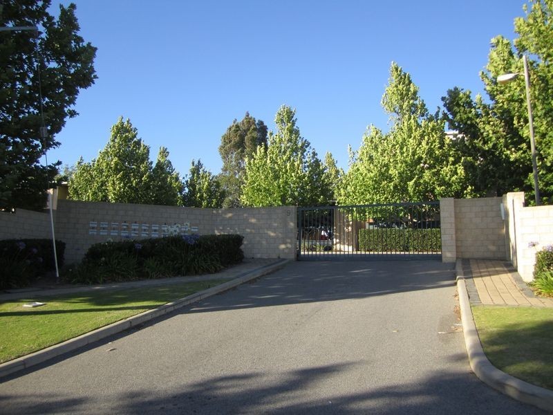 15/9 Beacham Cres, Medina WA 6167