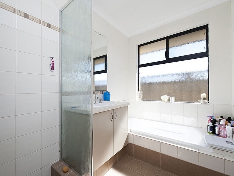 95 Dalrymple Drive, Leda WA 6170