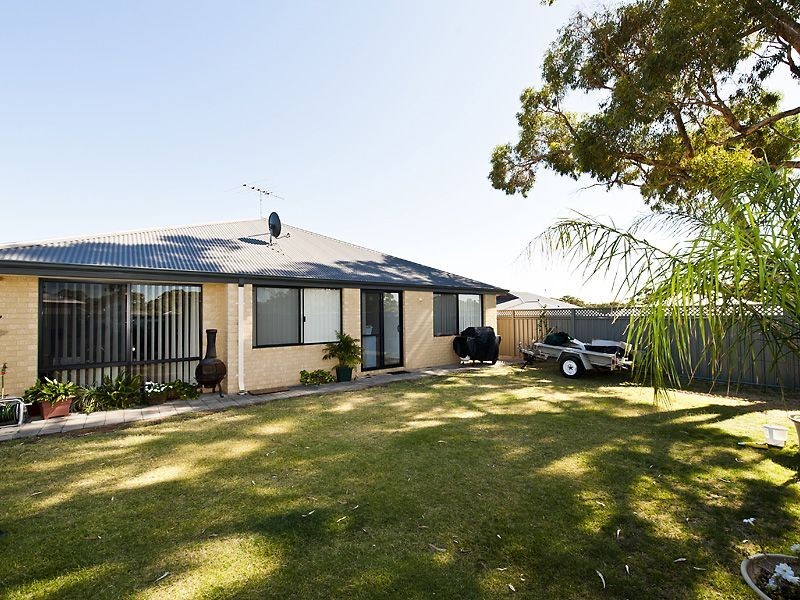 95 Dalrymple Drive, Leda WA 6170