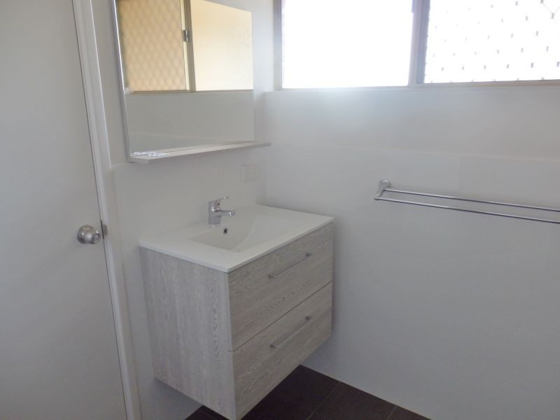 55 Challenger Avenue, Parmelia WA 6167