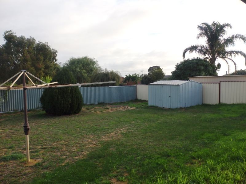 55 Challenger Avenue, Parmelia WA 6167