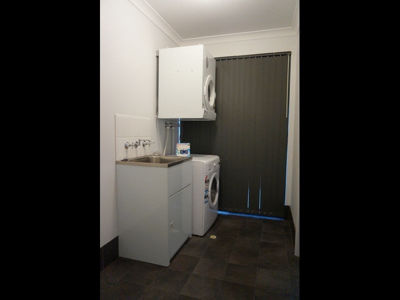 80 Price Parkway, Bertram WA 6167