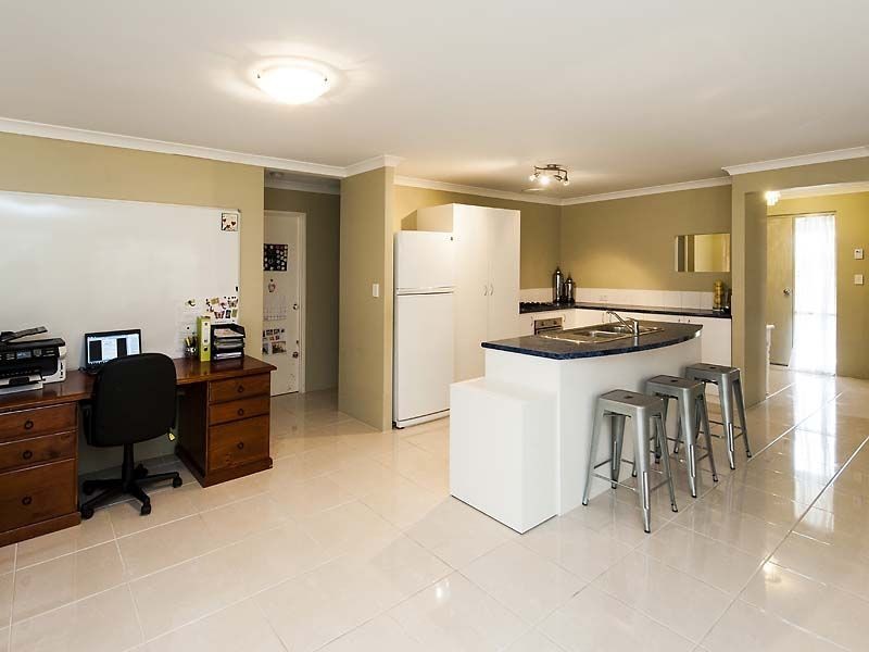 11 Spelthorne Way, Wellard WA 6170
