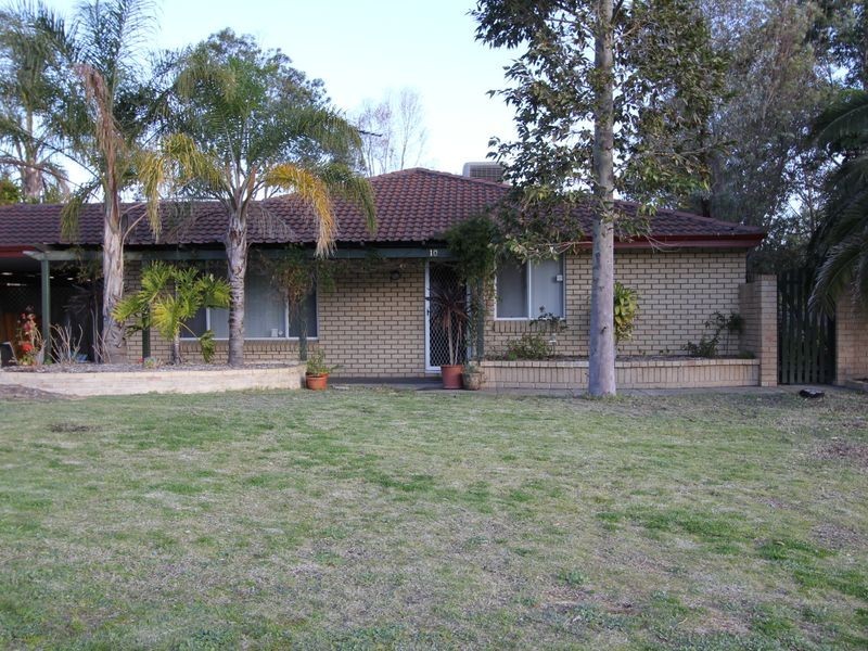 10 Riley Place, Leda WA 6170