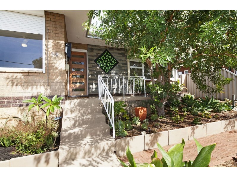 98 Calista Avenue, Calista WA 6167