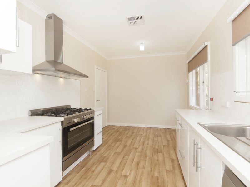 98 Calista Avenue, Calista WA 6167