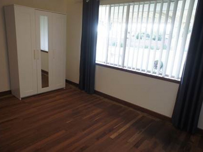 18 Edmund Way, Calista WA 6167