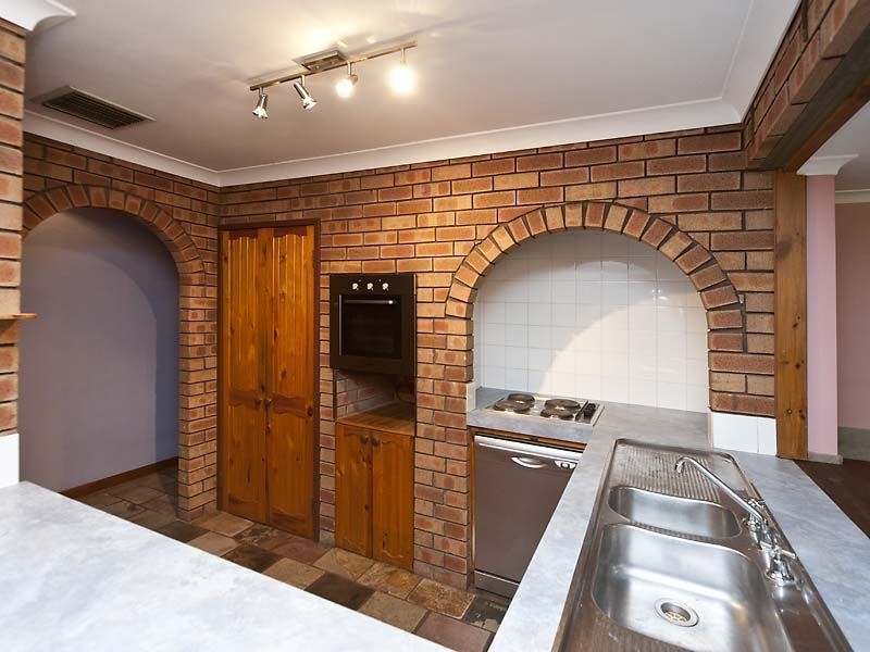 1 McKean Way, Parmelia WA 6167