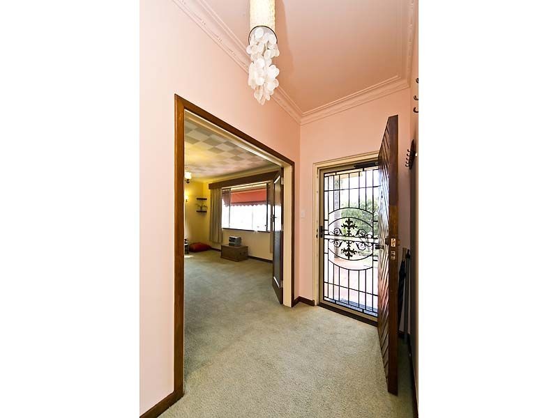 71 Calista Ave, Calista WA 6167