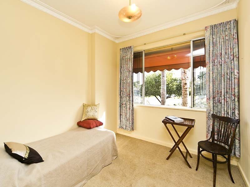 71 Calista Ave, Calista WA 6167