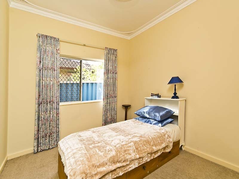 71 Calista Ave, Calista WA 6167