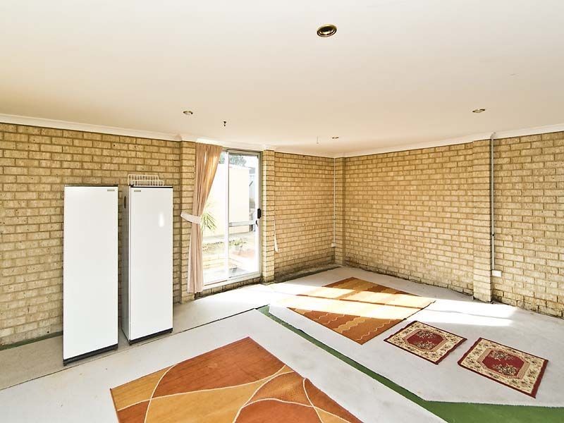 71 Calista Ave, Calista WA 6167