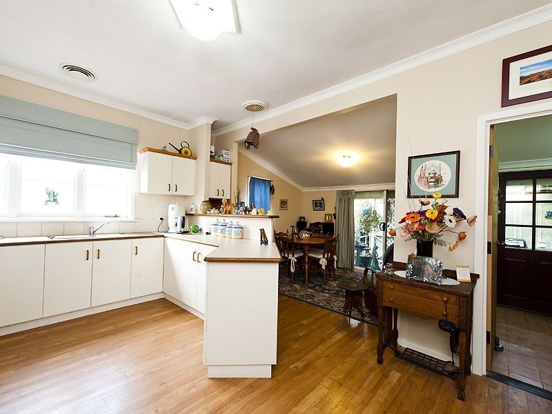 45 Clint Way, Calista WA 6167