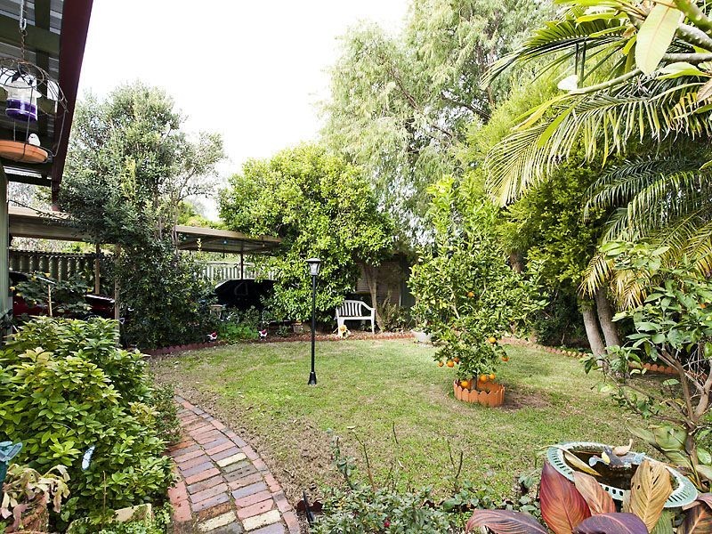 45 Clint Way, Calista WA 6167