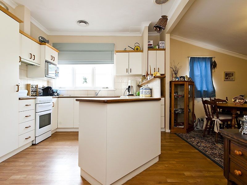 45 Clint Way, Calista WA 6167