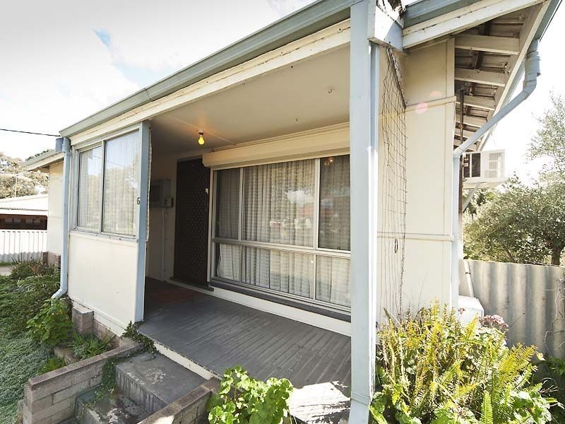 5 Cowcher Way West, Medina WA 6167