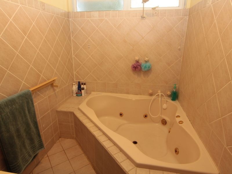 3 Jecks Place, Orelia WA 6167