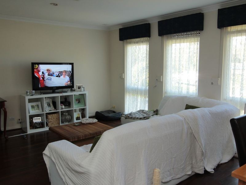 3 Jecks Place, Orelia WA 6167