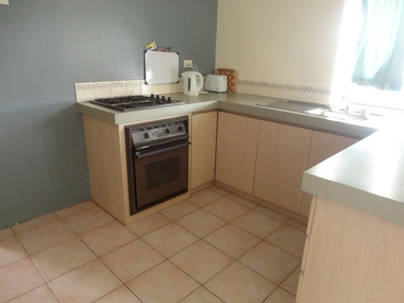 1 Kongal Heights, Leda WA 6170