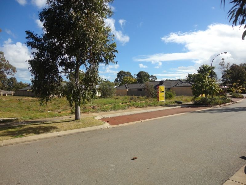 1 Cookham Green, Wellard WA 6170